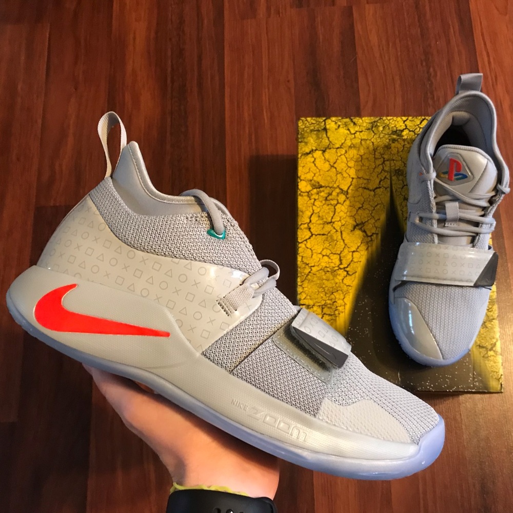 Nike Basketball Paul George 2.5 ‘Playstation’